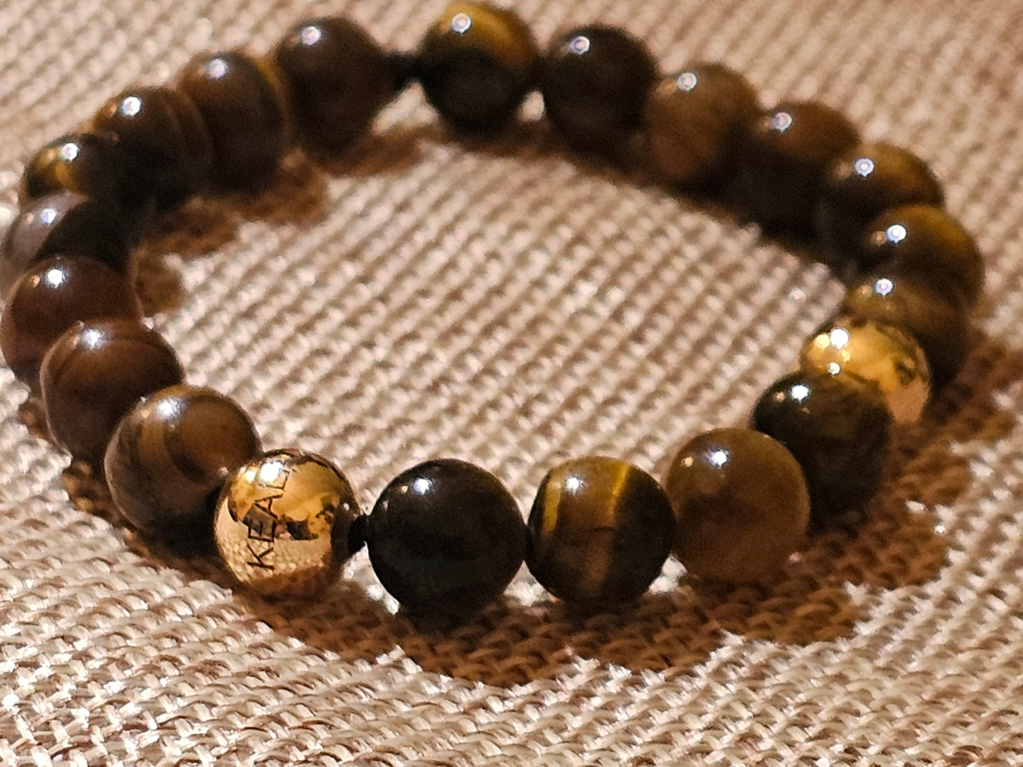 Men's 14kt Gold Engraved Tigers Eye Bracelet ilaments Jewelry