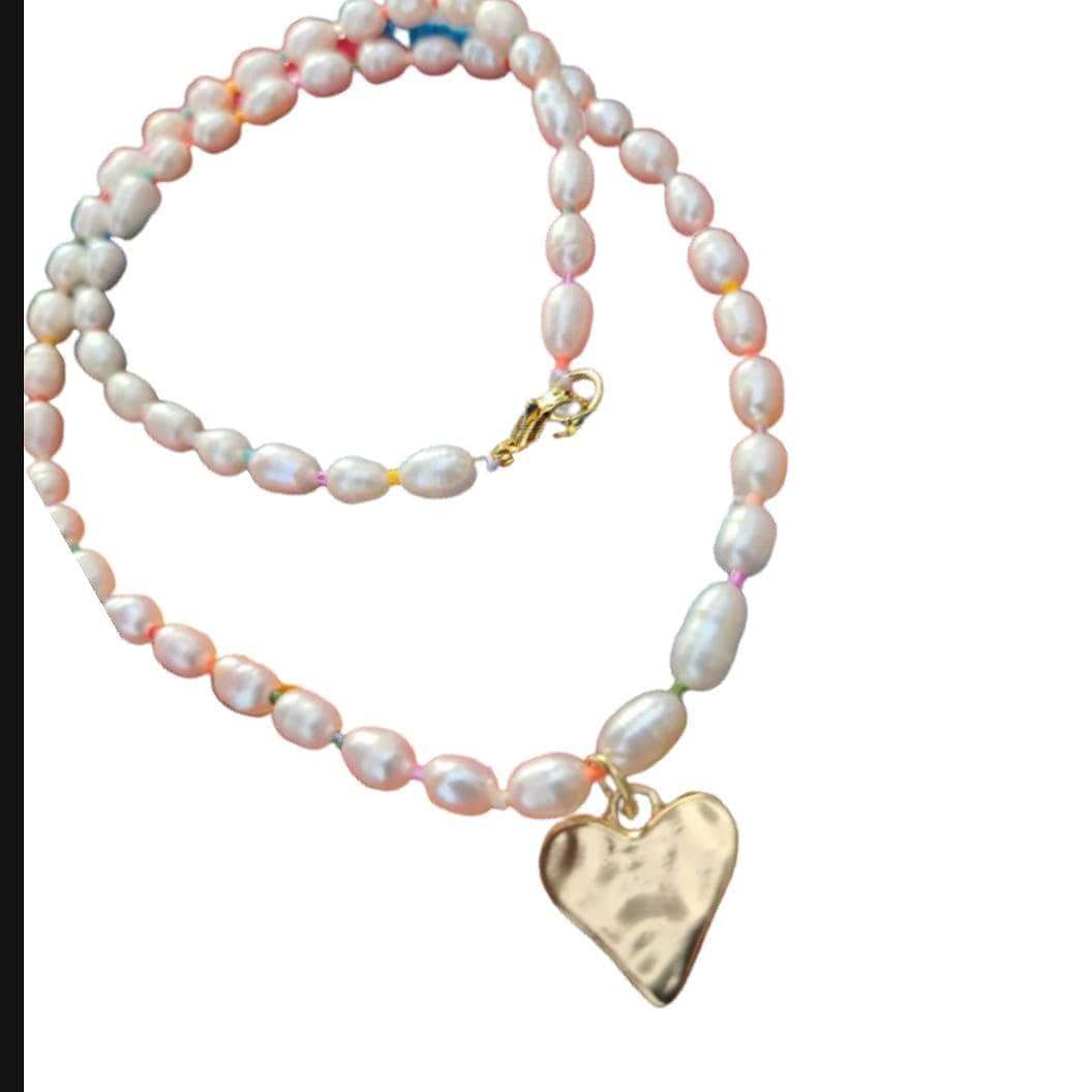 Pearl Heart Seed Bead Necklace ilaments Jewelry